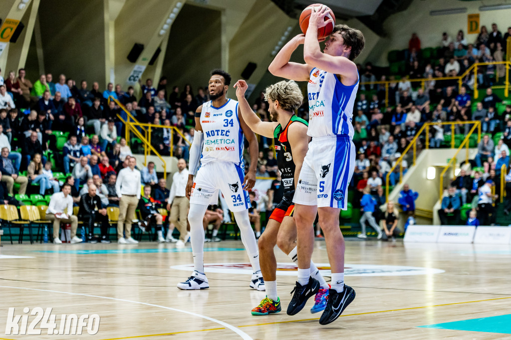 KSK Qemetica Noteć Inowrocław - GKS Tychy | Foto: Łukasz Raczkowski