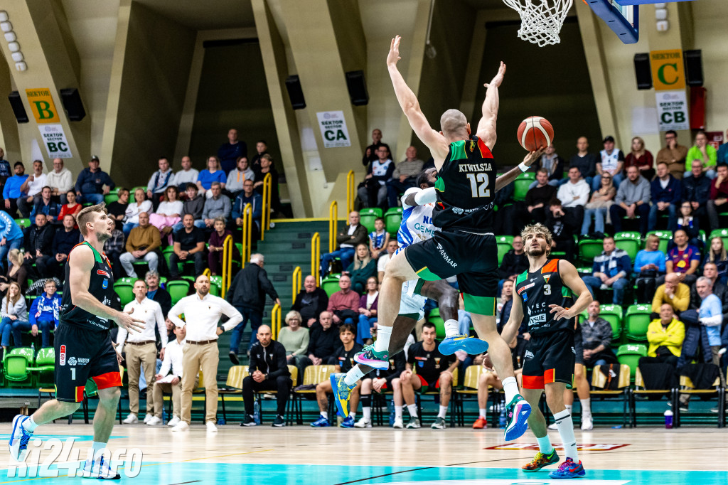 KSK Qemetica Noteć Inowrocław - GKS Tychy | Foto: Łukasz Raczkowski