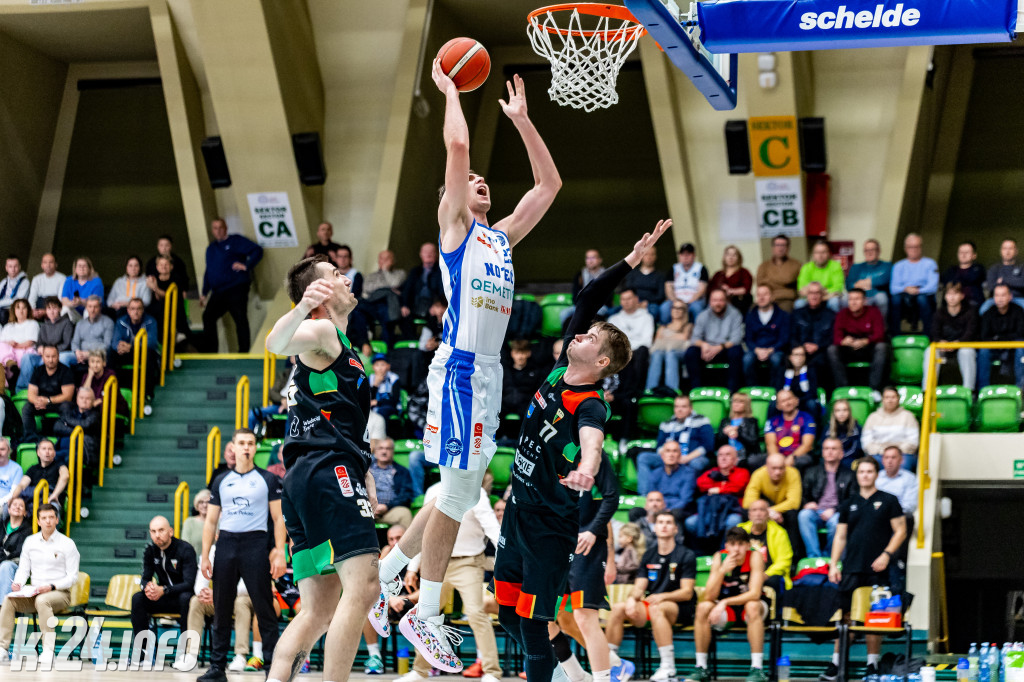 KSK Qemetica Noteć Inowrocław - GKS Tychy | Foto: Łukasz Raczkowski