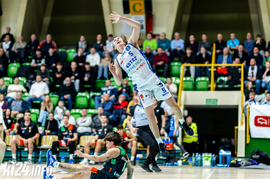 KSK Qemetica Noteć Inowrocław - GKS Tychy | Foto: Łukasz Raczkowski