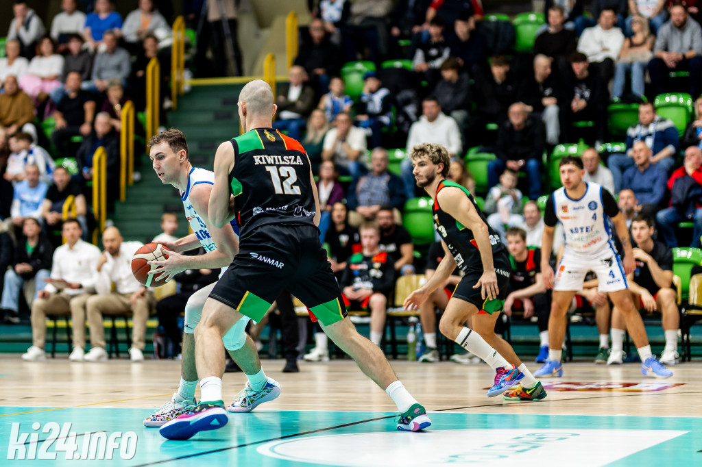 KSK Qemetica Noteć Inowrocław - GKS Tychy | Foto: Łukasz Raczkowski