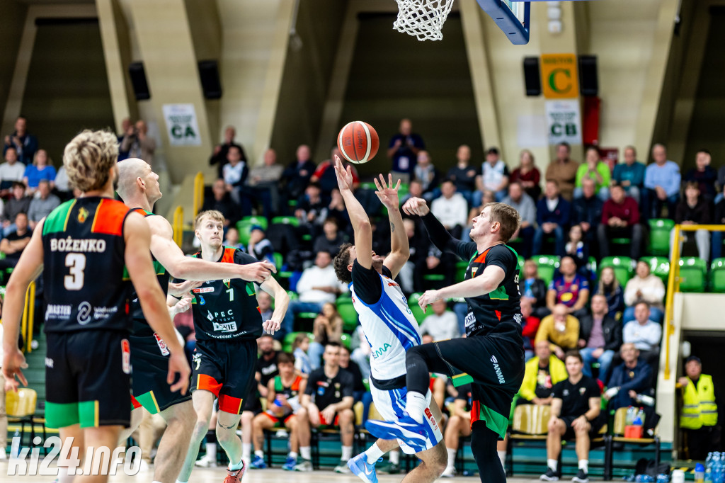 KSK Qemetica Noteć Inowrocław - GKS Tychy | Foto: Łukasz Raczkowski