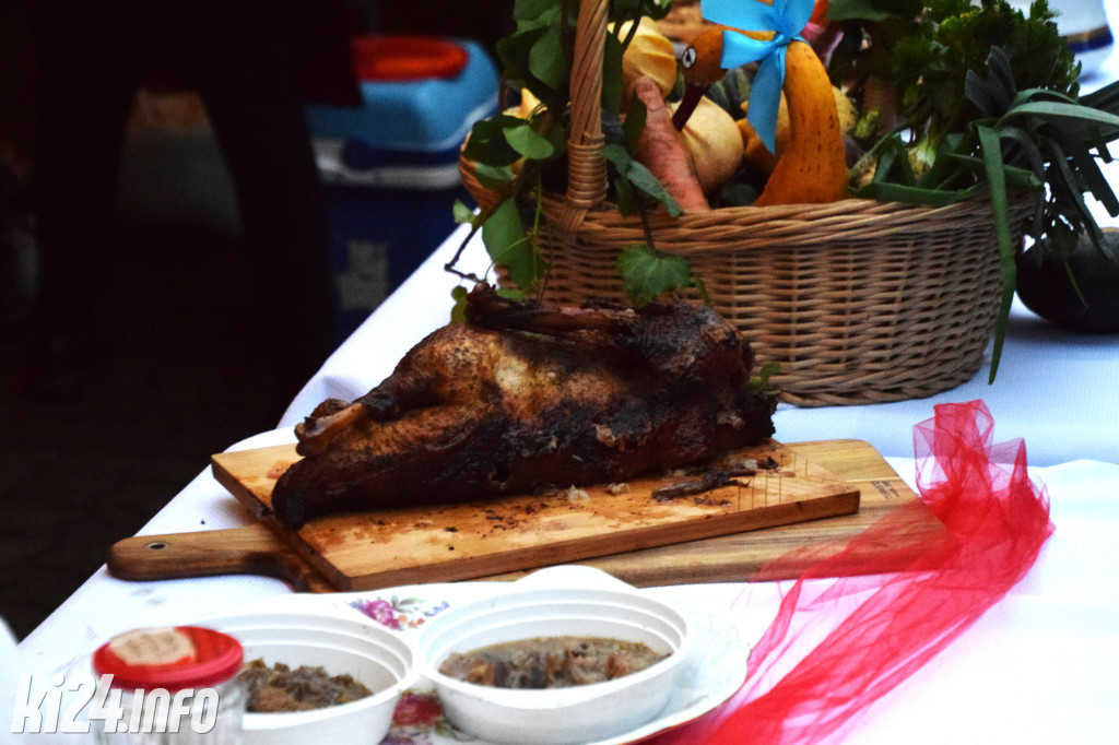 Festyn z gęsiną w tle