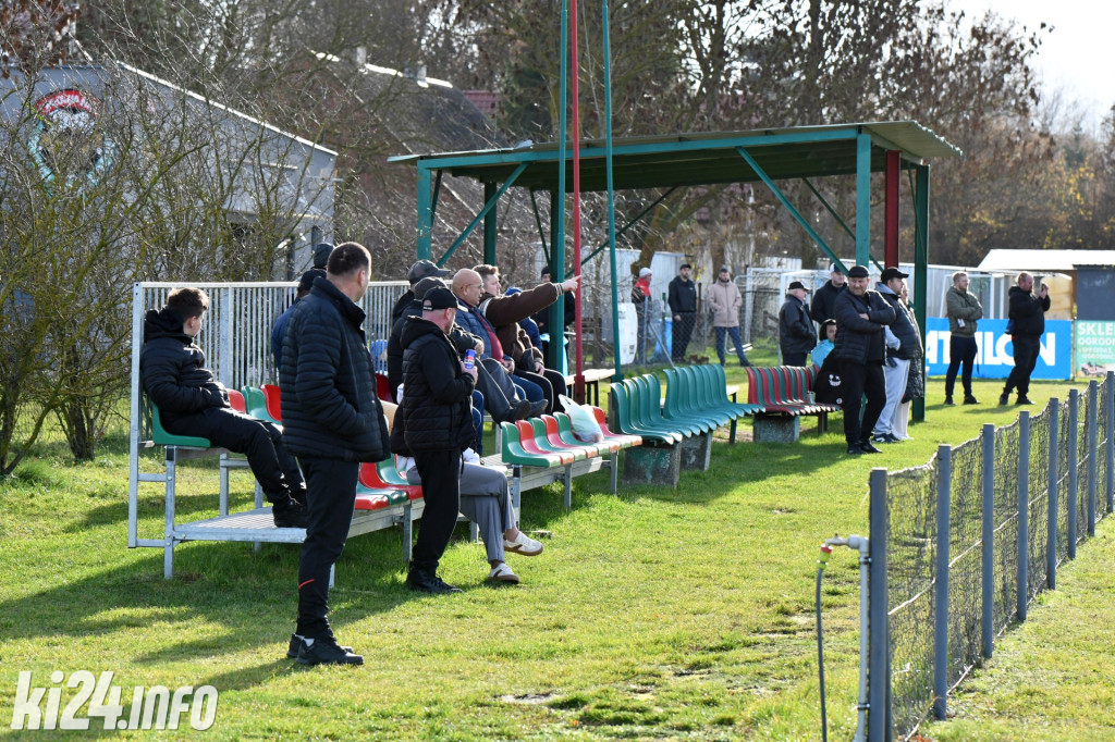 Orłowianka Orłowo - Dąb Barcin