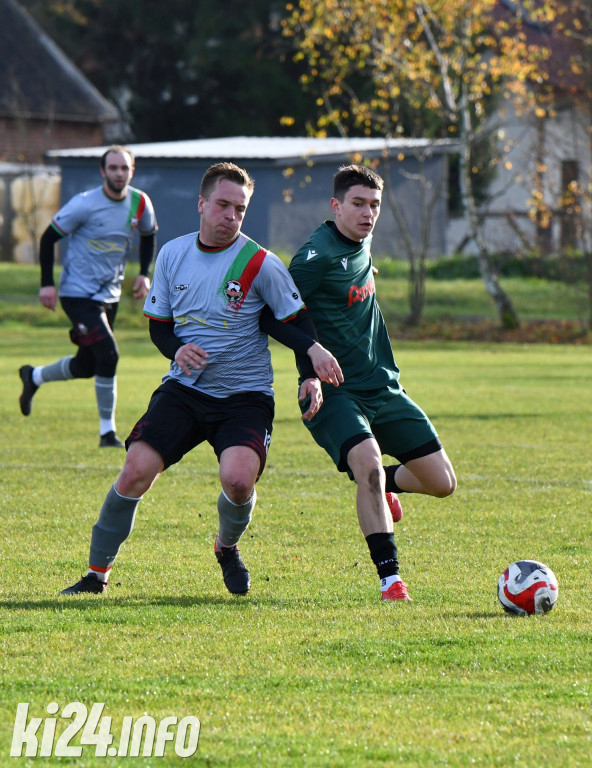 Orłowianka Orłowo - Dąb Barcin