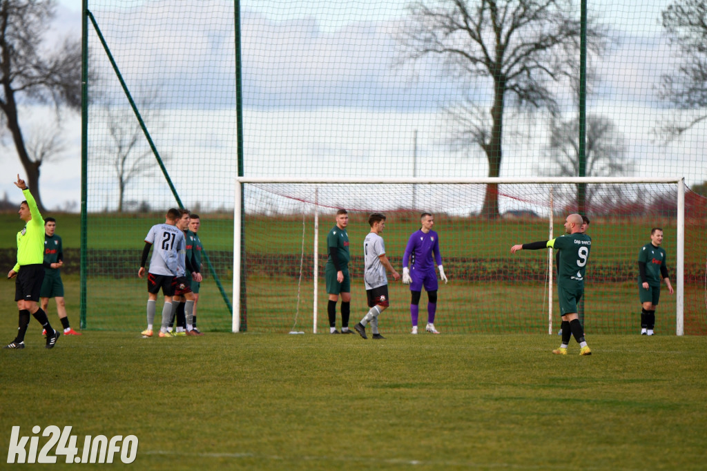 Orłowianka Orłowo - Dąb Barcin