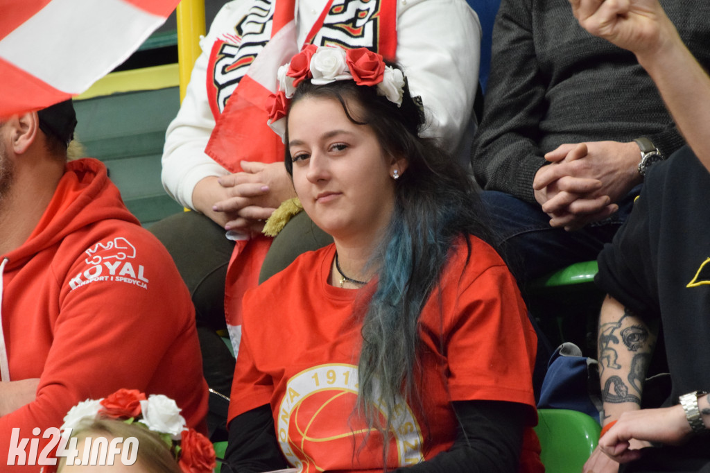 Kibice na meczu Noteci z Polonią