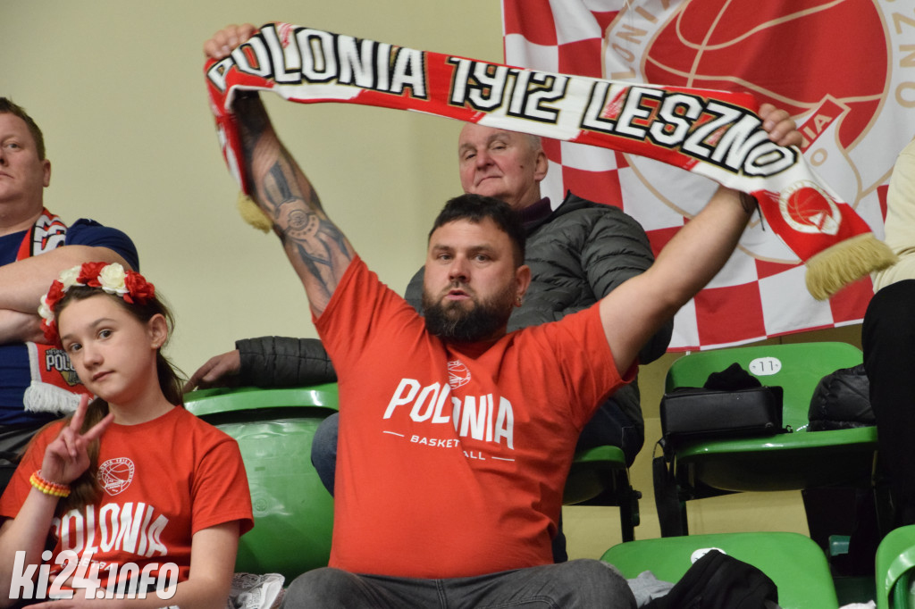 Kibice na meczu Noteci z Polonią