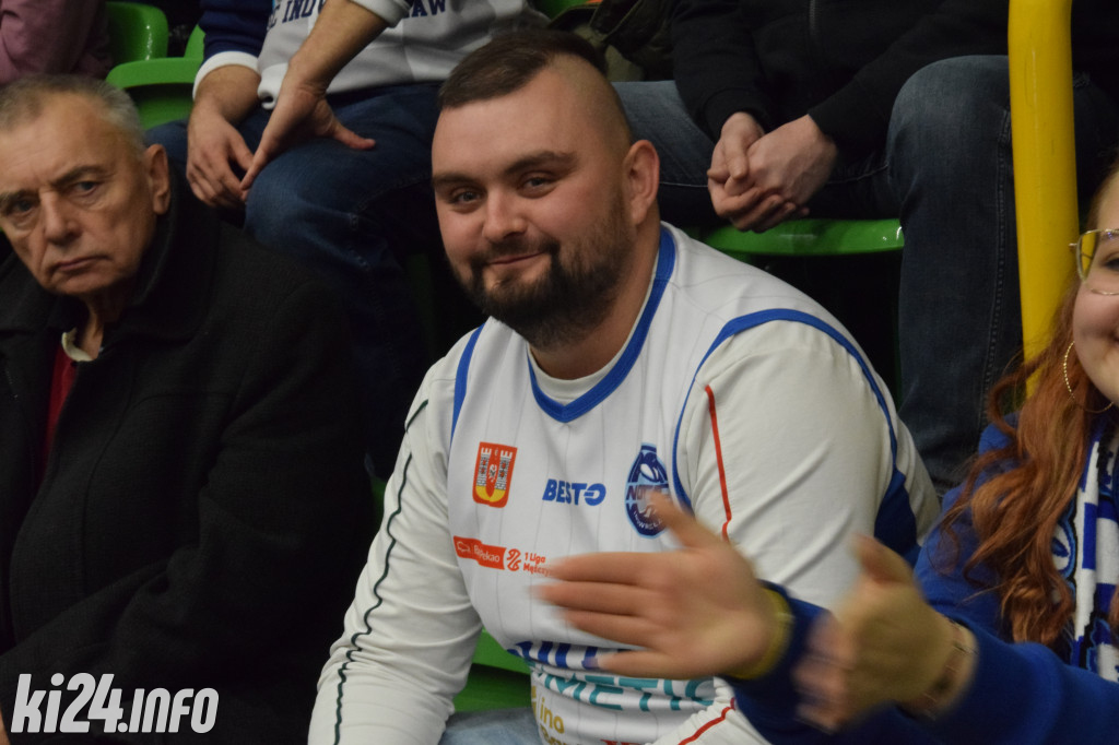 Kibice na meczu Noteci z Polonią