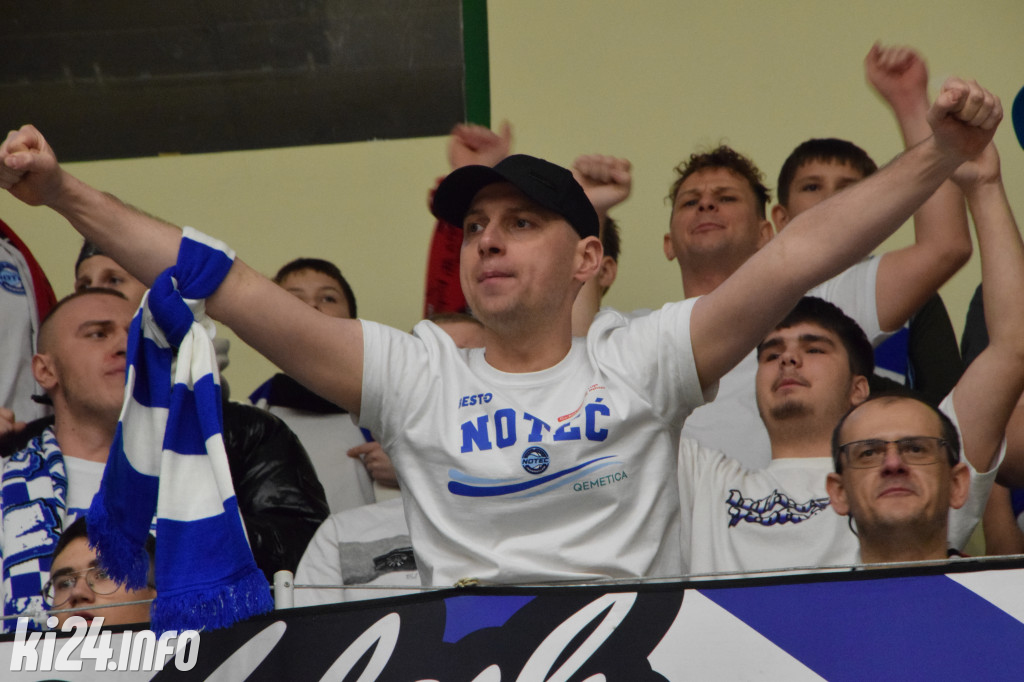 Kibice na meczu Noteci z Polonią