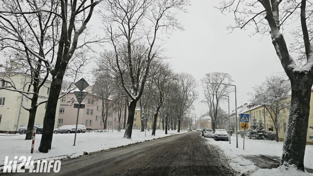 Ślisko na drogach w Inowrocławiu