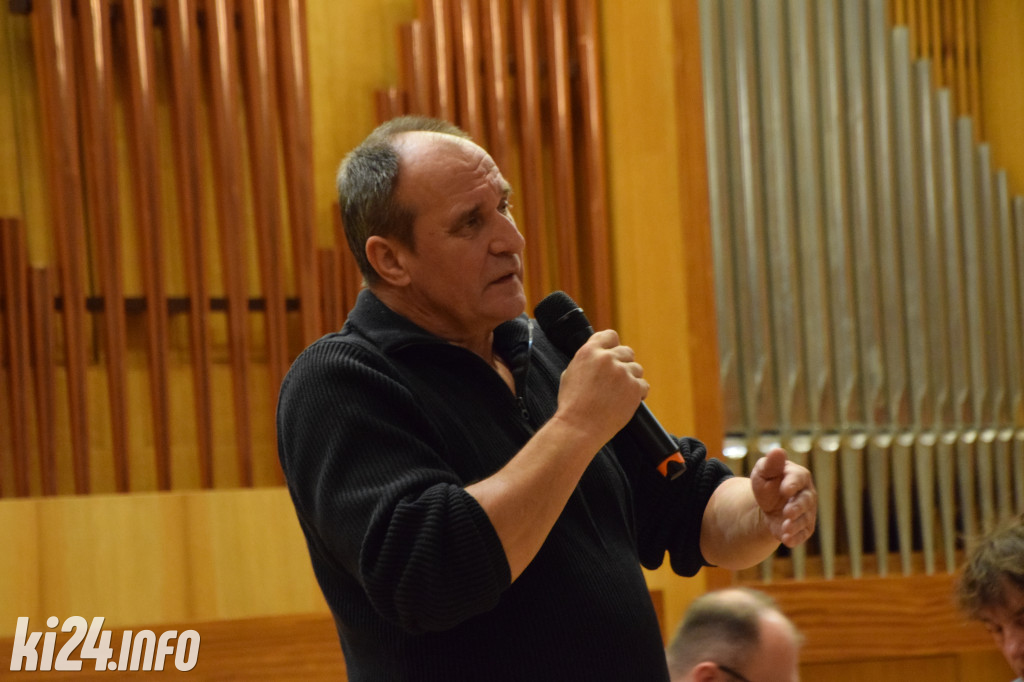 Spotkanie z Pawłem Kukizem i Krzysztofem Szczuckim