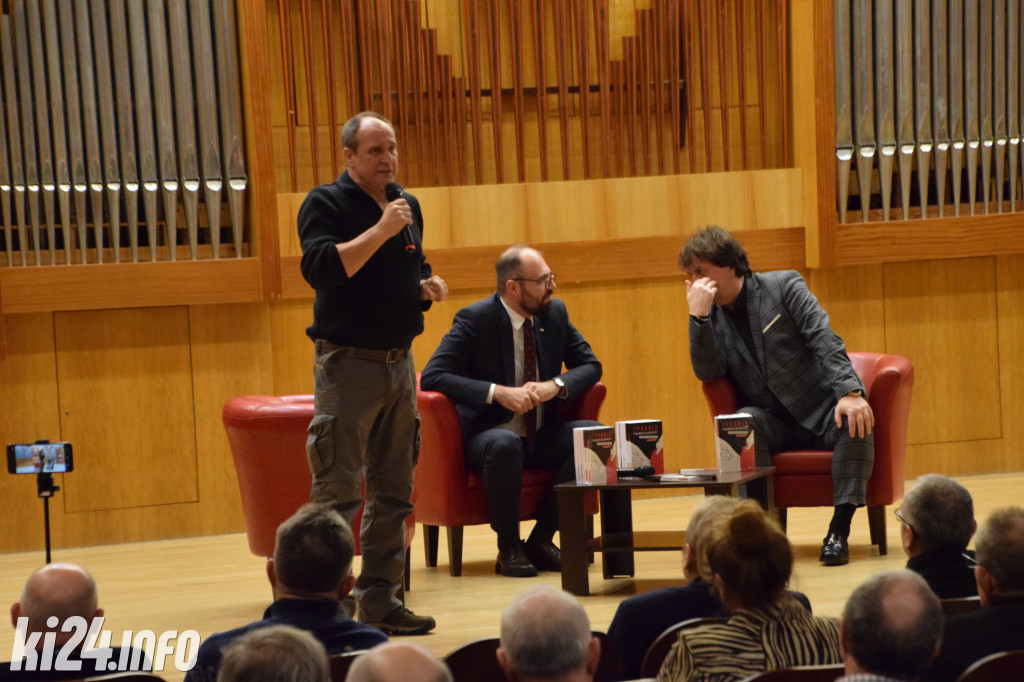 Spotkanie z Pawłem Kukizem i Krzysztofem Szczuckim