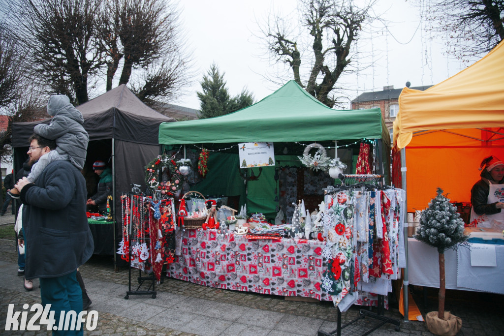 GNIEWKOWO - Jarmark Bożonarodzeniowy