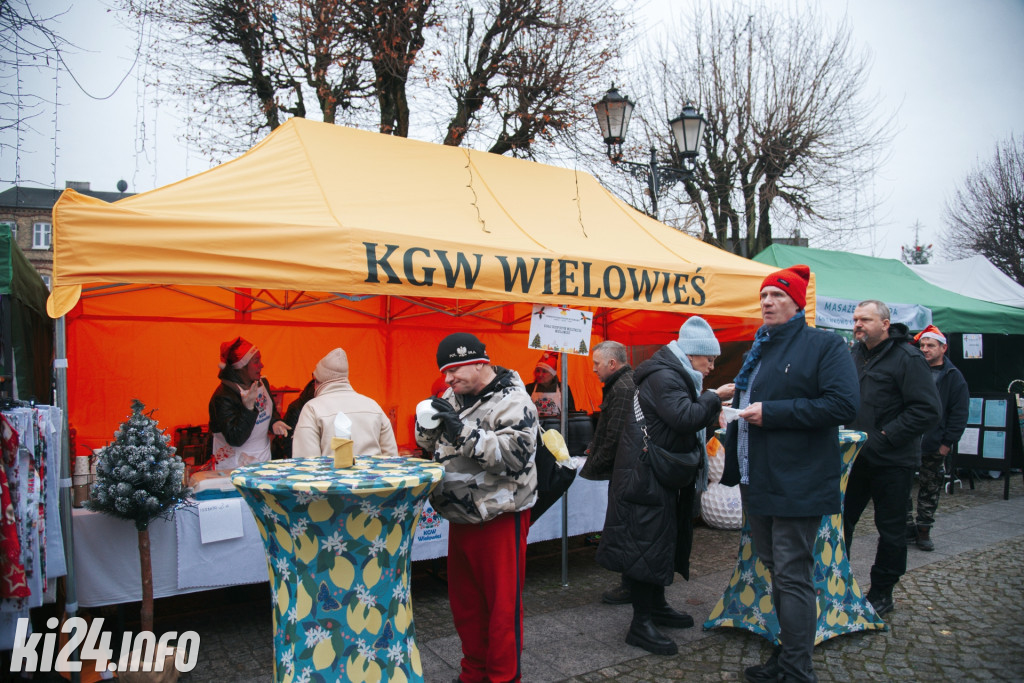 GNIEWKOWO - Jarmark Bożonarodzeniowy
