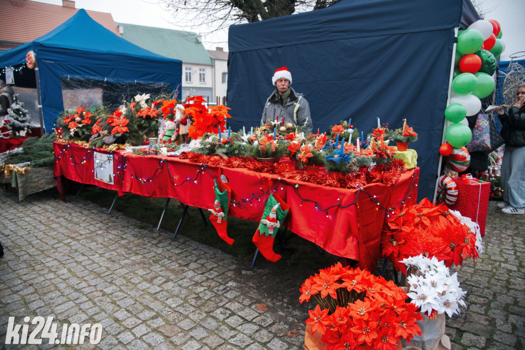 GNIEWKOWO - Jarmark Bożonarodzeniowy