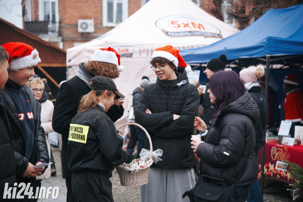 GNIEWKOWO - Jarmark Bożonarodzeniowy