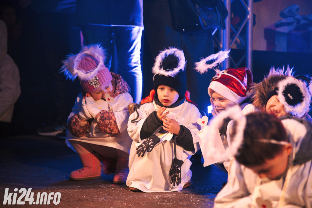 GNIEWKOWO - Jarmark Bożonarodzeniowy