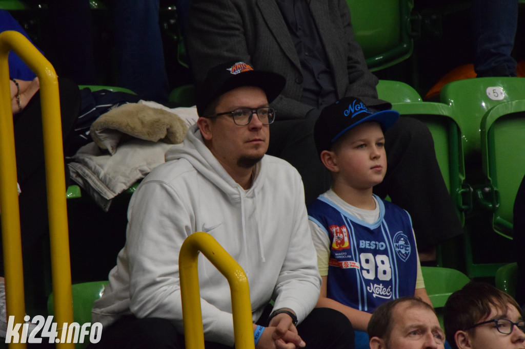 Kibice na meczu Noteć - Decka