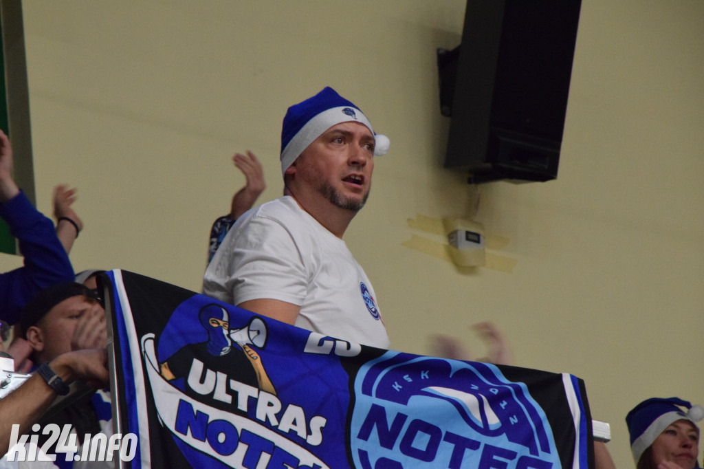 Kibice na meczu Noteć - Decka