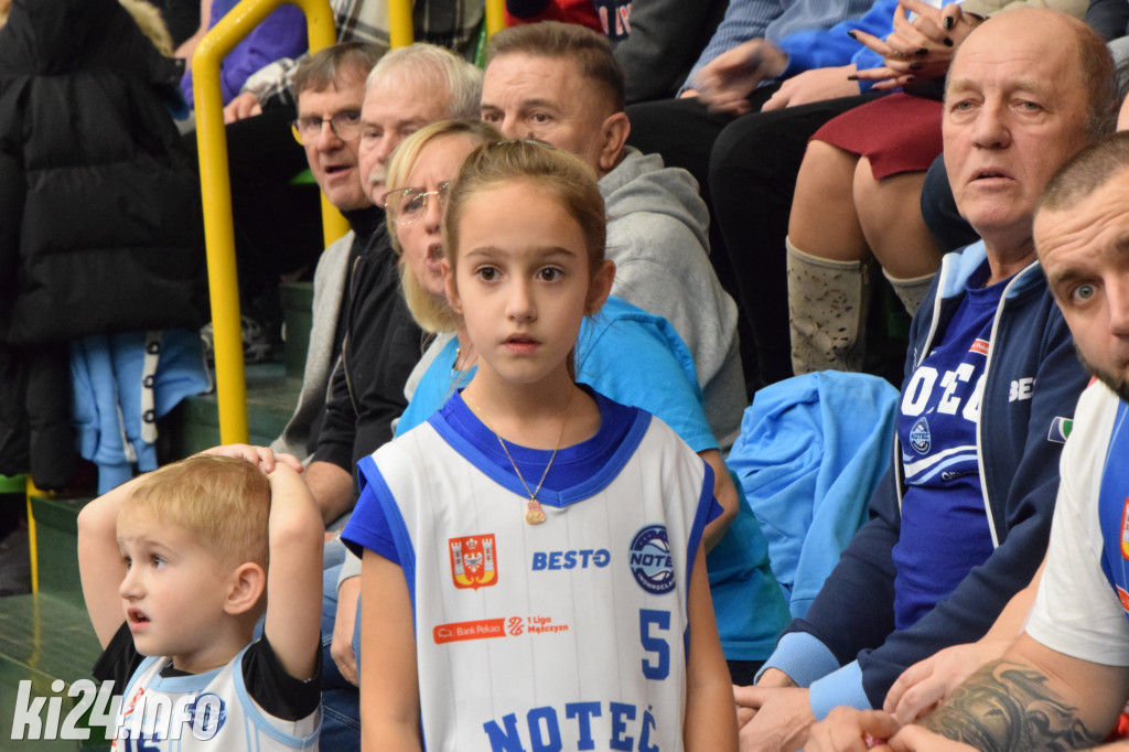 Kibice na meczu Noteć - Decka