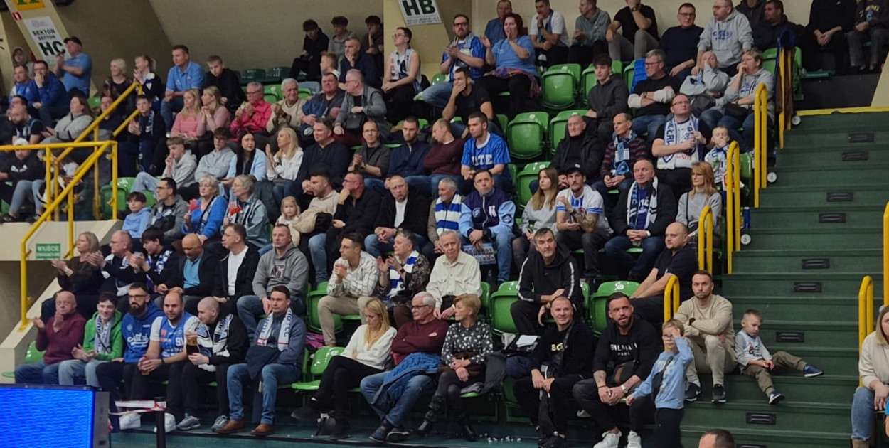 Kibice na meczu Noteć - WKK Wrocław