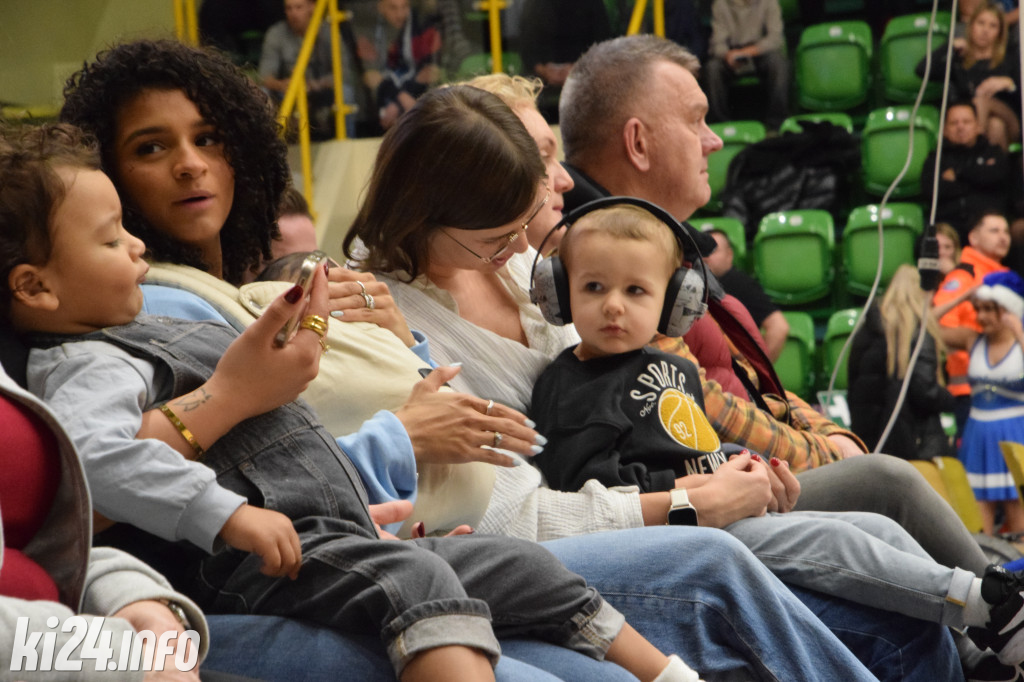 Kibice na meczu Noteć - WKK Wrocław