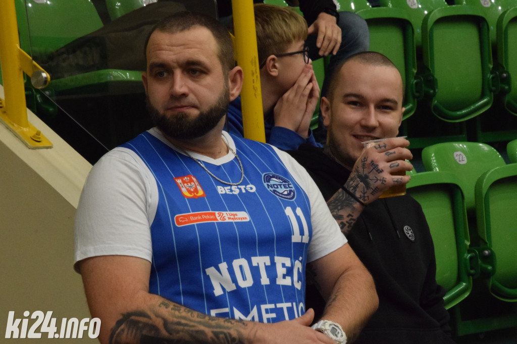Kibice na meczu Noteć - WKK Wrocław