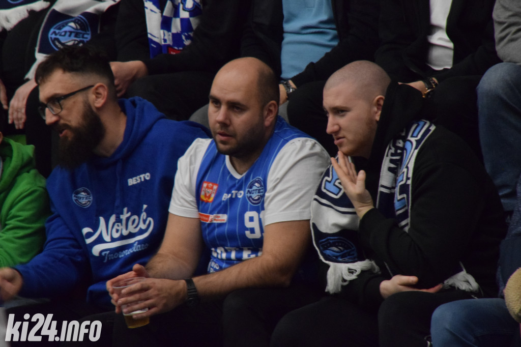 Kibice na meczu Noteć - WKK Wrocław