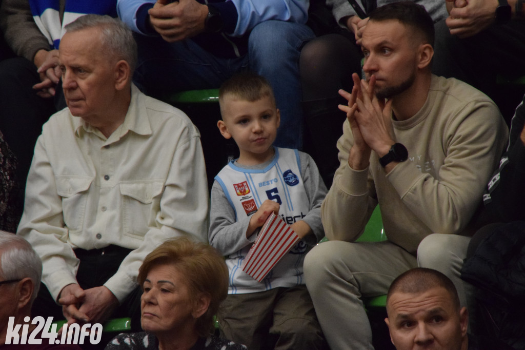 Kibice na meczu Noteć - WKK Wrocław