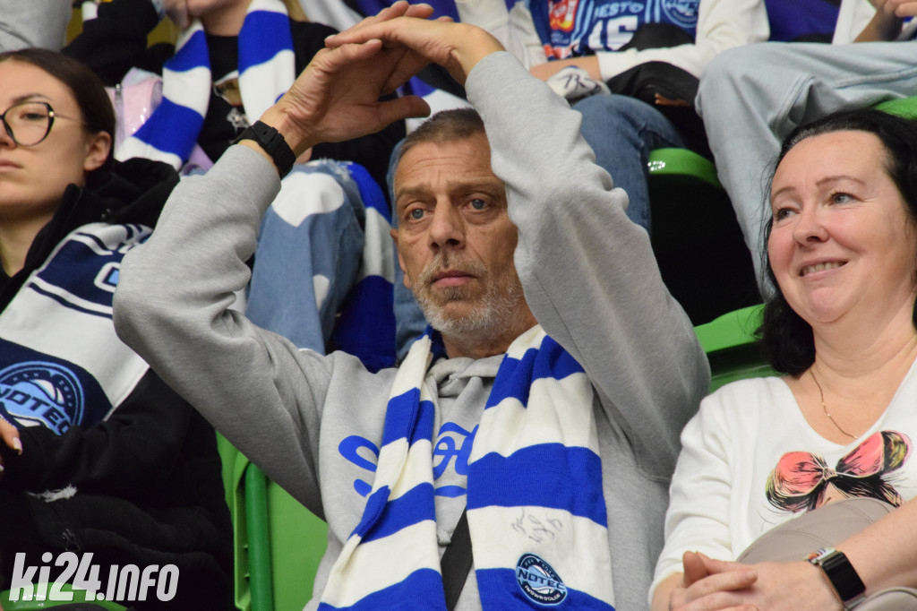 Kibice na meczu Noteć - WKK Wrocław