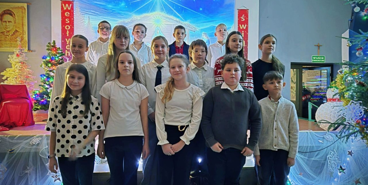 „Światło w ciemności” – jasełka o hejcie, empatii i szacunku