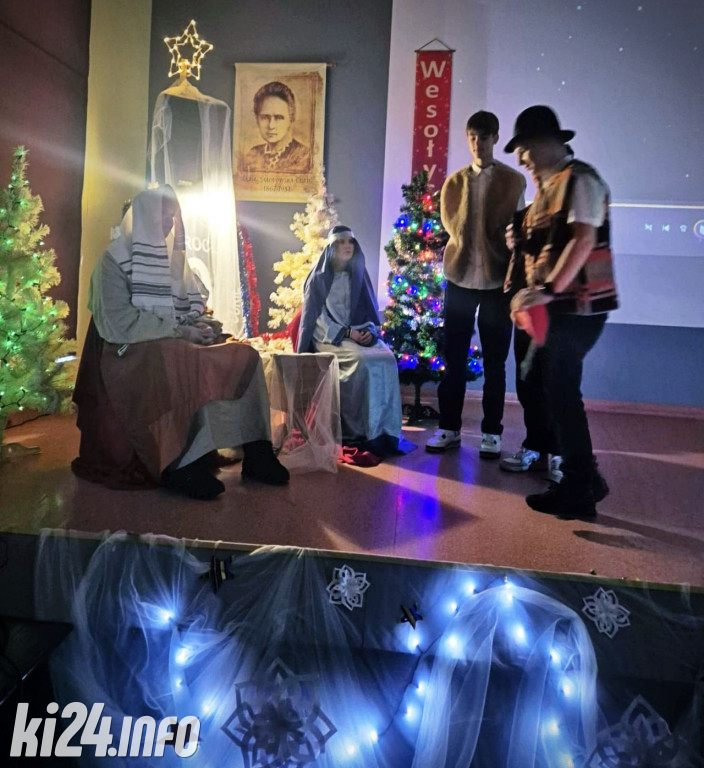 „Światło w ciemności” – jasełka o hejcie, empatii i szacunku