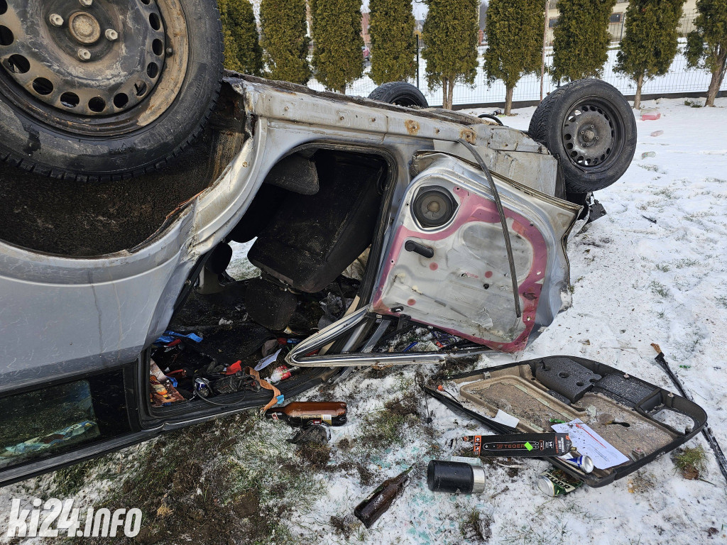 Dachowanie w Strzelnie