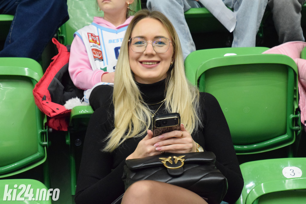 Kibice na meczu KSK Qemetica Noteć Inowrocław - Politechnika Opolska fot: Jakub Kozłowski