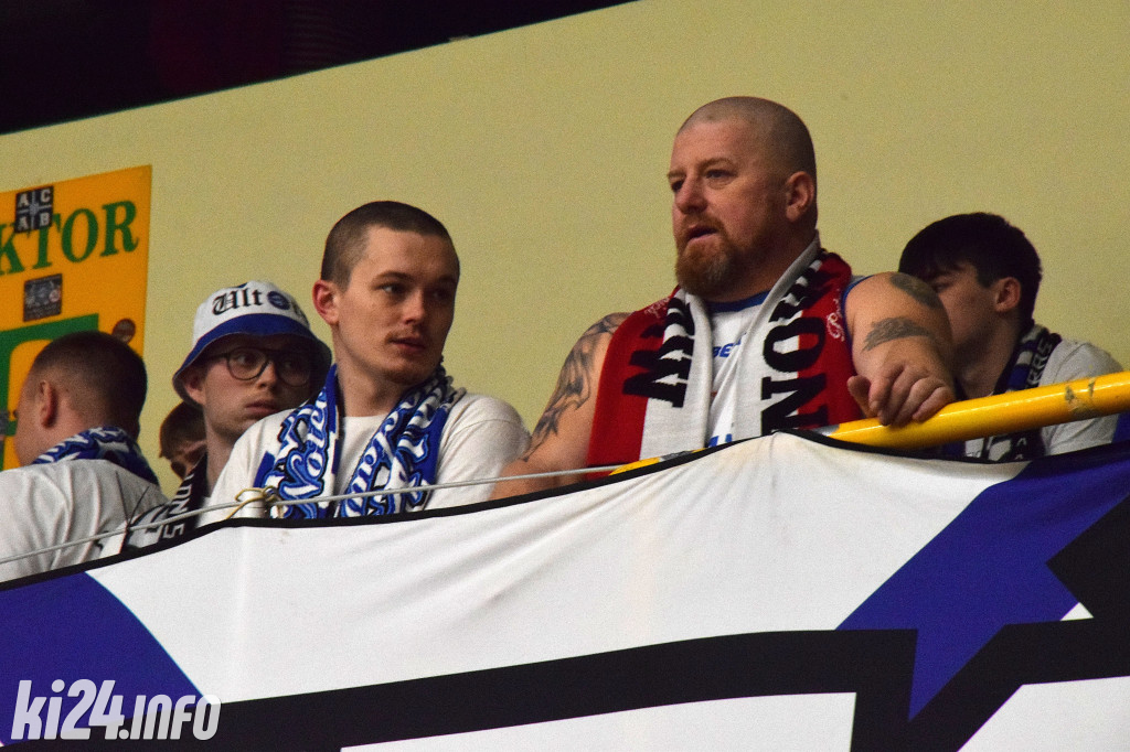 Kibice na meczu KSK Qemetica Noteć Inowrocław - Politechnika Opolska fot: Jakub Kozłowski