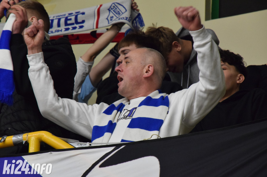 Kibice na meczu KSK Qemetica Noteć Inowrocław - Politechnika Opolska fot: Jakub Kozłowski
