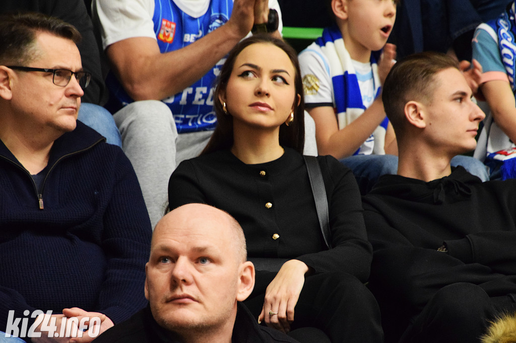 Kibice na meczu KSK Qemetica Noteć Inowrocław - Politechnika Opolska fot: Jakub Kozłowski