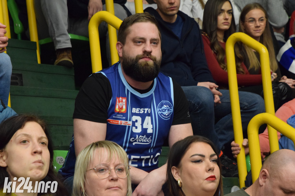 Kibice na meczu KSK Qemetica Noteć Inowrocław - Politechnika Opolska fot: Jakub Kozłowski