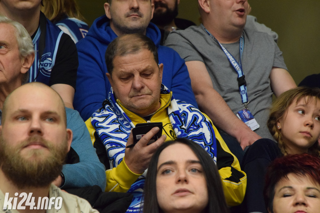Kibice na meczu KSK Qemetica Noteć Inowrocław - Politechnika Opolska fot: Jakub Kozłowski