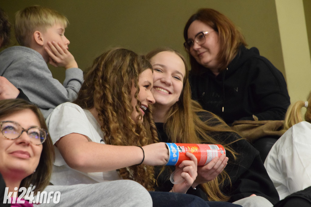 Kibice na meczu KSK Qemetica Noteć Inowrocław - Politechnika Opolska fot: Jakub Kozłowski