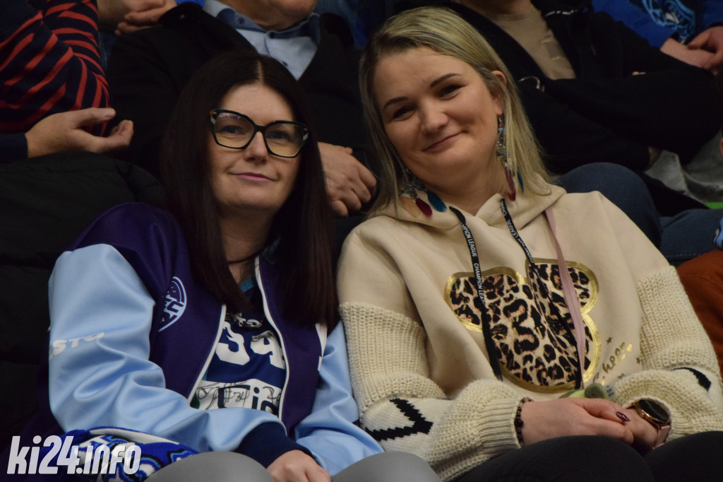 Kibice na meczu Noteć - Żubry