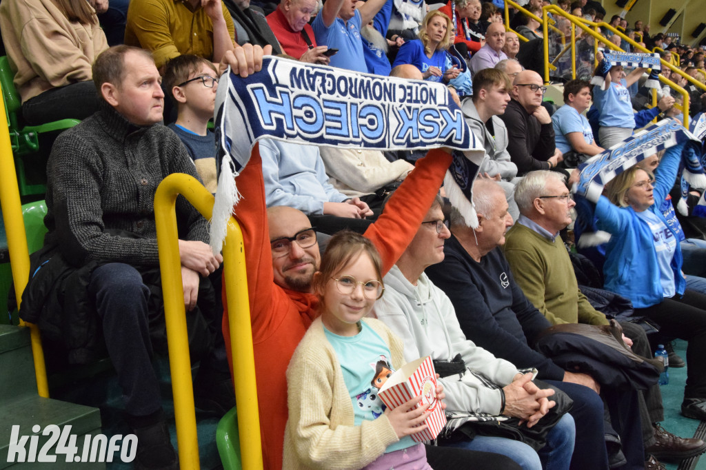 Kibice na meczu Noteć - Żubry