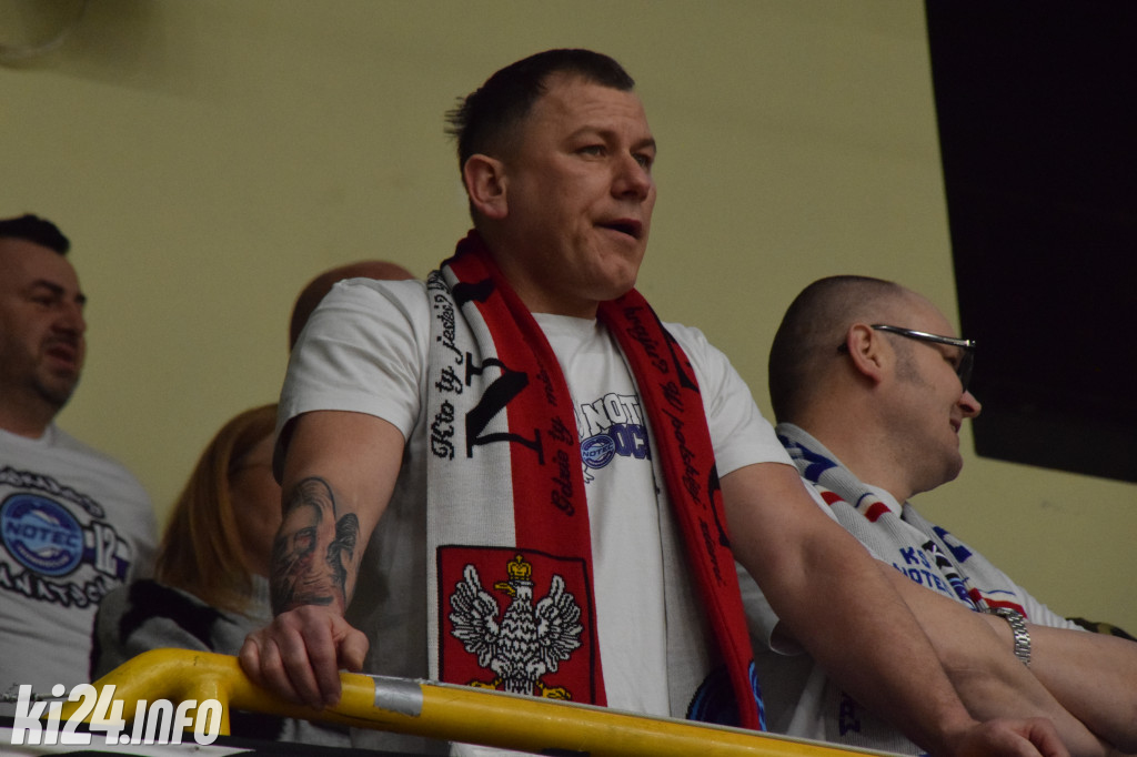 Kibice na meczu Noteć - Żubry