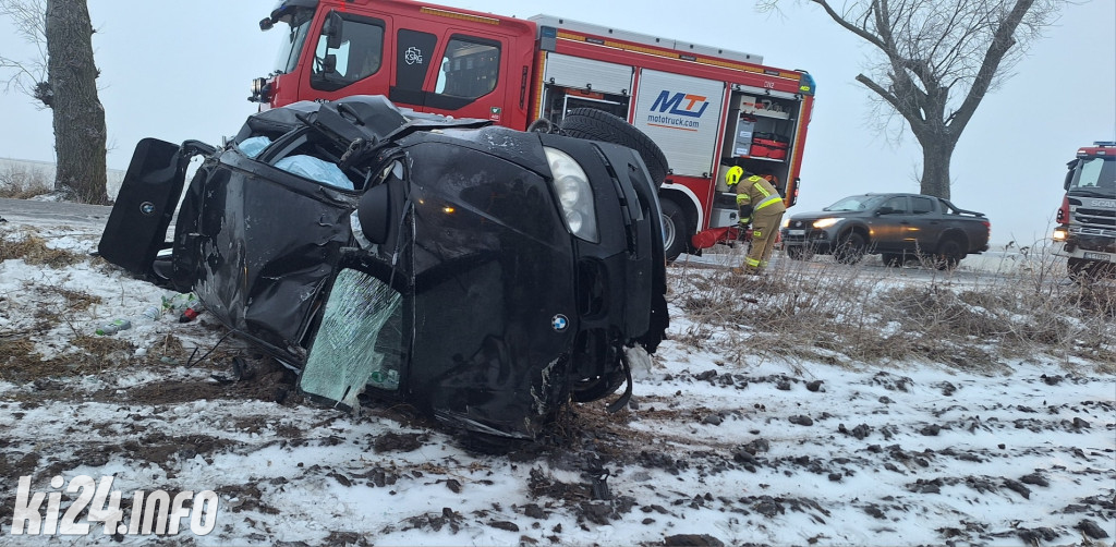 BMW dachowało pod Kruszwicą