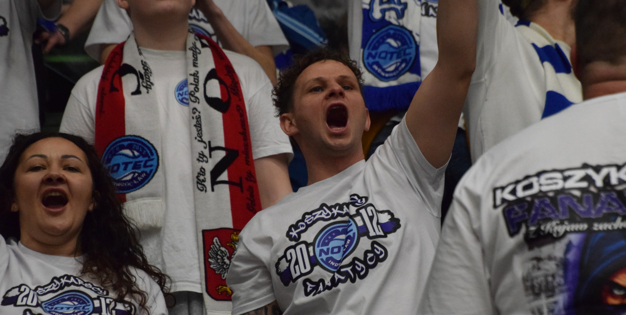 Kibice na meczu Noteć - Resovia