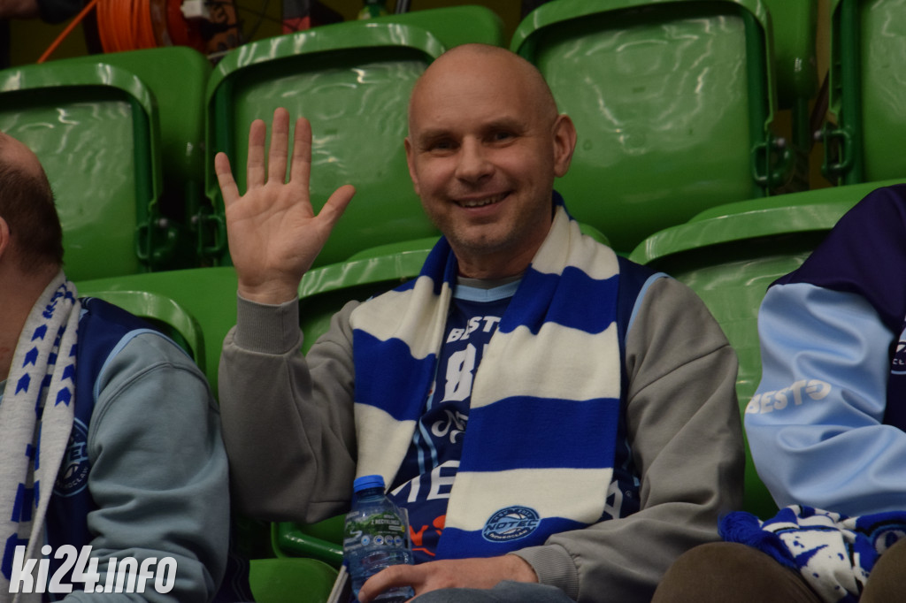 Kibice na meczu Noteć - Resovia