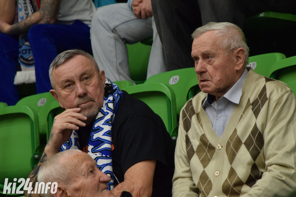 Kibice na meczu Noteć - Resovia