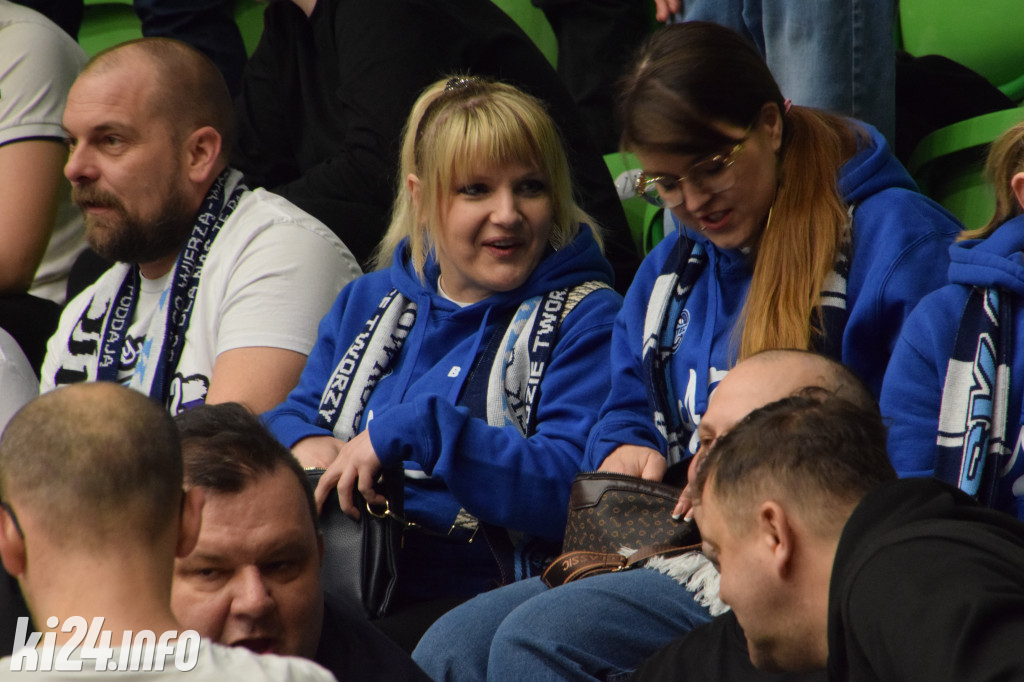 Kibice na meczu Noteć - Resovia