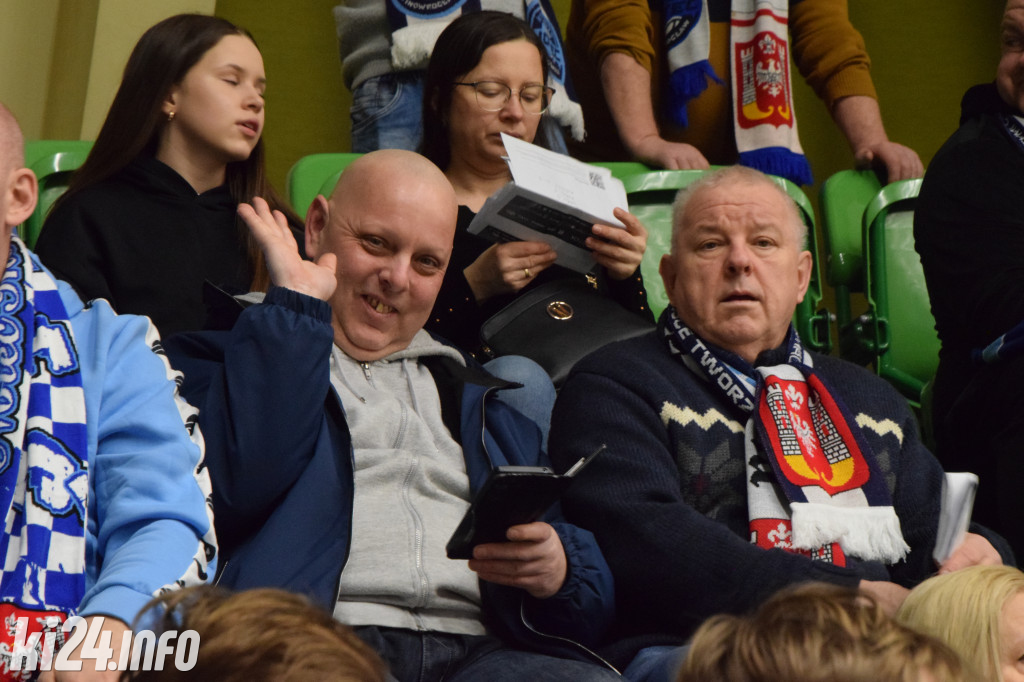 Kibice na meczu Noteć - Resovia